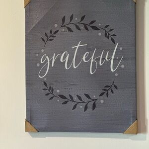 Elegant Gray 'Grateful' Wall Art Decor 16x20 canvas